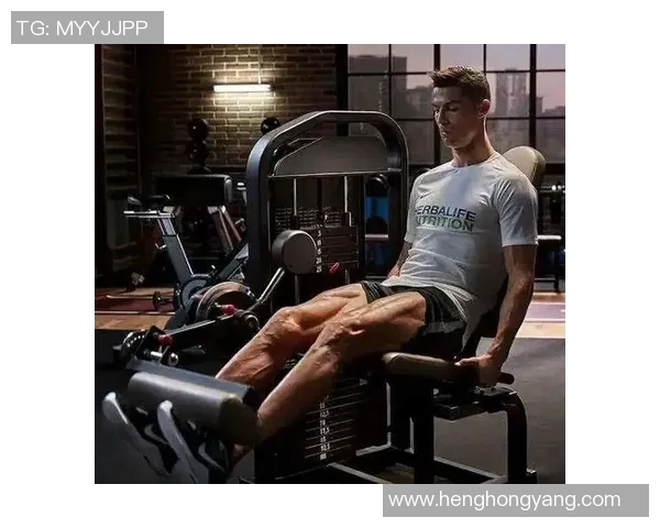 足球巨星生活一瞥:日常训练与赛场外的真实瞬间展现